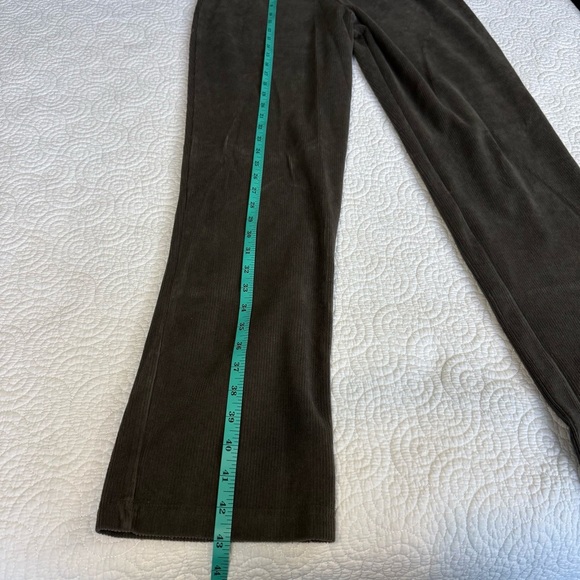 L.L. Bean Women's Leggings - Picture 6 of 12